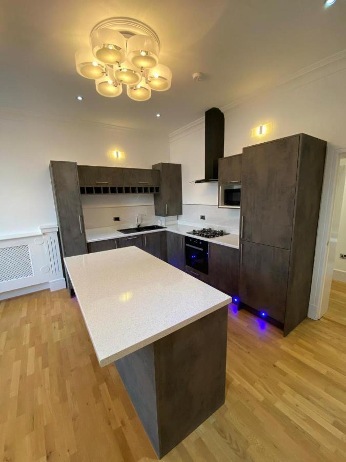 Luxury Apartment Apt5 ولفرهامبتون المظهر الخارجي الصورة