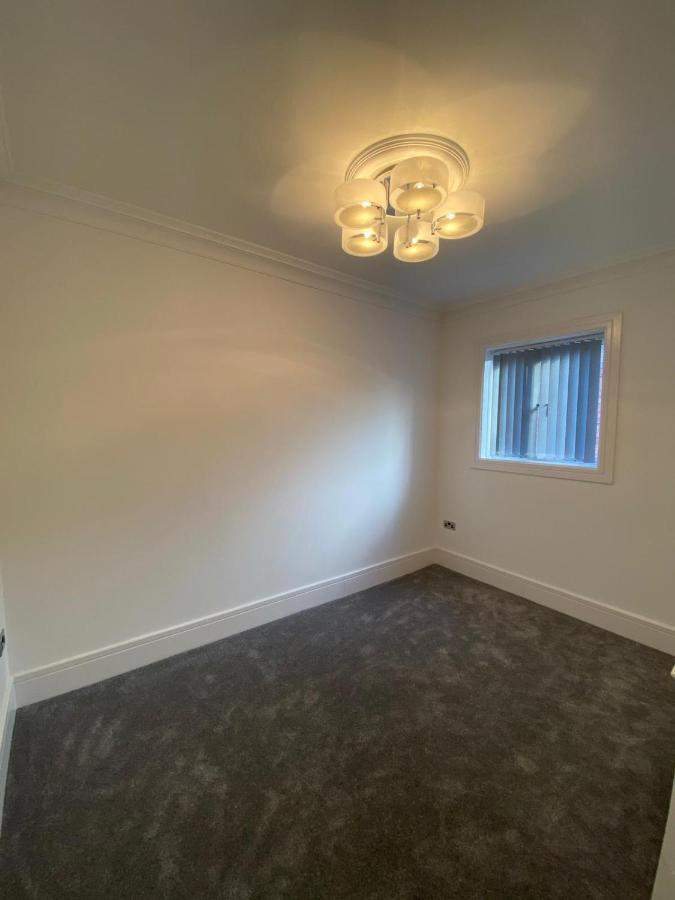 Luxury Apartment Apt5 ولفرهامبتون المظهر الخارجي الصورة