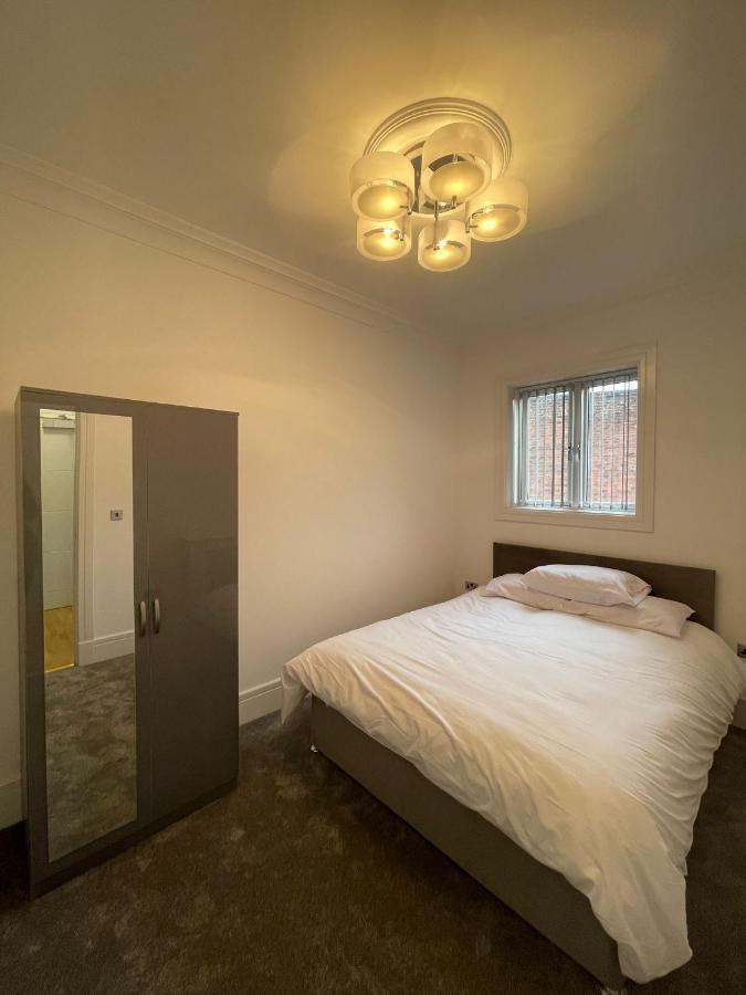 Luxury Apartment Apt5 ولفرهامبتون المظهر الخارجي الصورة